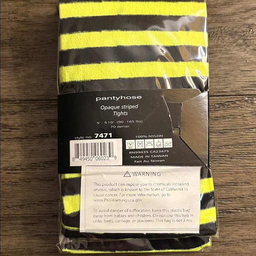 NWT [Music Legs] Black/Neon Yellow Opaque Striped Tights Nylons Hosiery Women’s - Picture 6 of 7